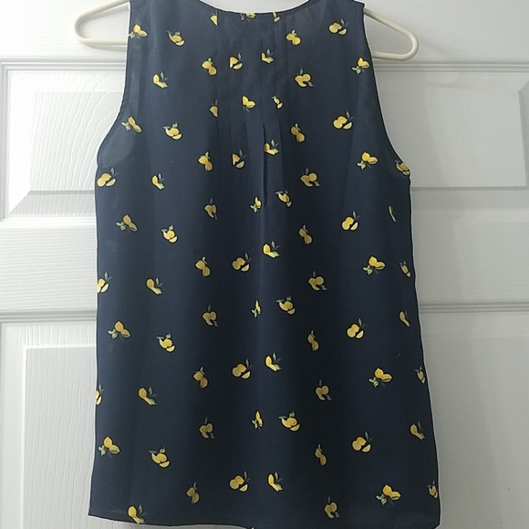NWOT Lemon Banana Republic top - Picture 3 of 4